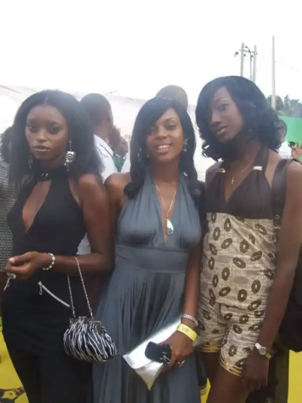 10 Similarities Between Nigerian Ladies And Nigerian Police