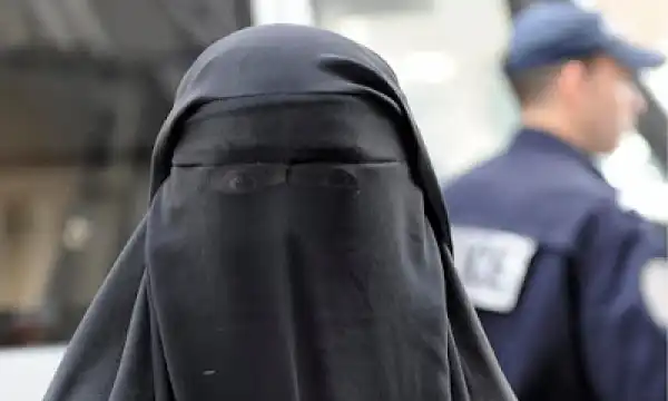 Cameroon Bans Use Of Muslim Women Face Veil After Series Of BokoHaram Attacks