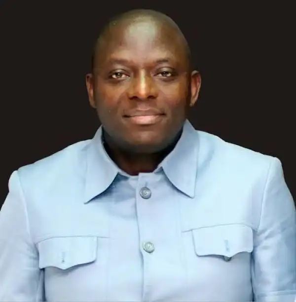 EFCC Arrested Ex NIMASA Boss, Akpobolokemi