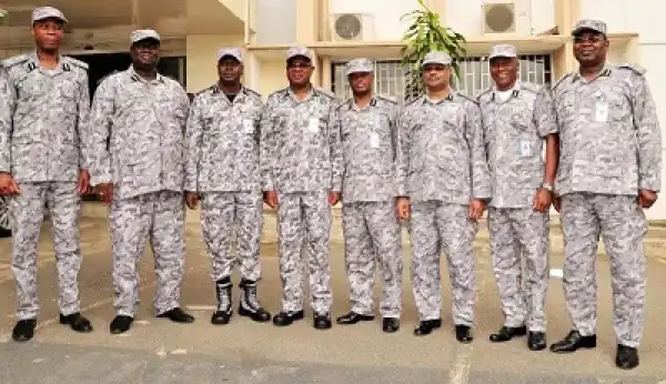 FG Bans Police, Other Para-Military Agencies From Using Camouflage Uniforms