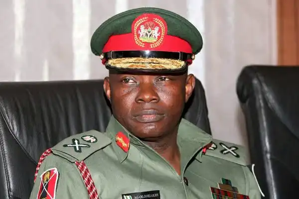 Fayose Thanks Buhari As He Appoints An Ekiti State Indigine As Chief Of Defence Staff