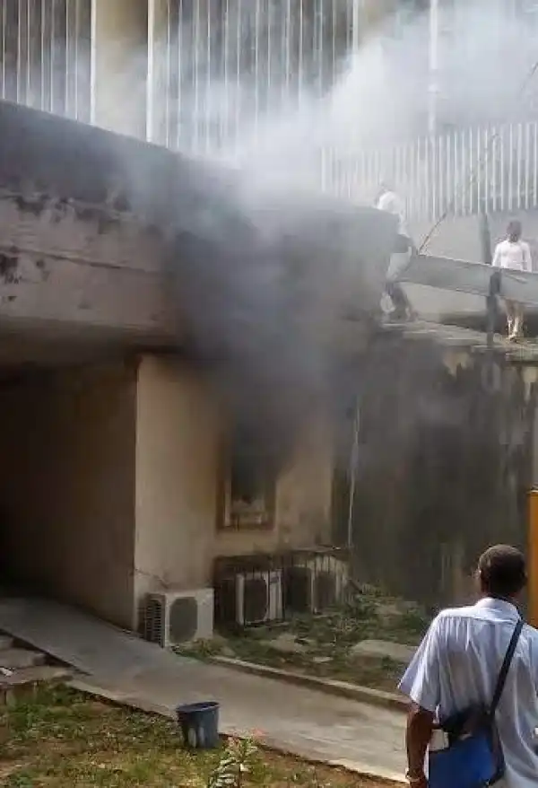 Fire outbreak at UNILAG yesterday
