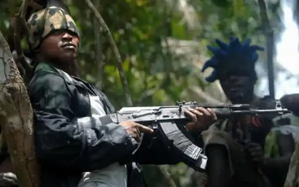 Gunmen Arrive Bauchi Polling Unit, Set Materials Ablaze