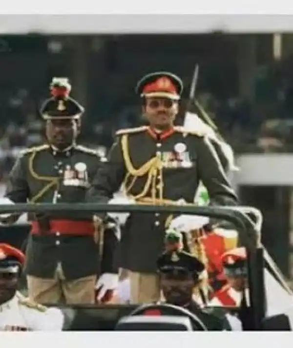 Photos Of Buhari When He Was Sworn In 1983 And In 2015