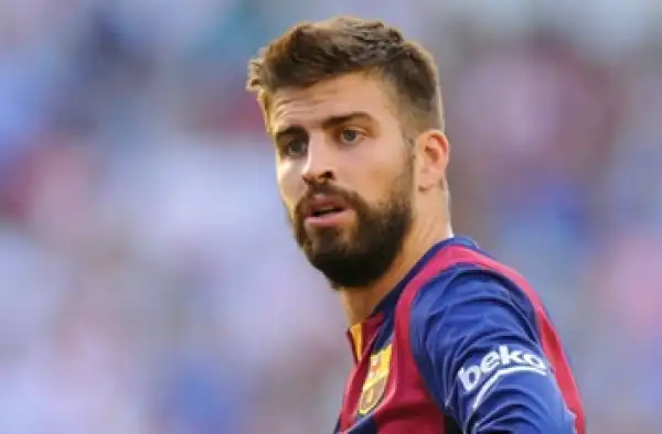 Pique to Dani Alves: We have many enemies at Barcelona