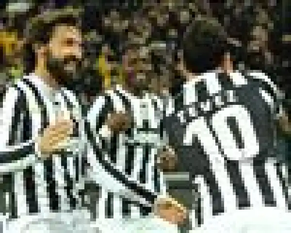 Tevez wants Pirlo at Boca Juniors