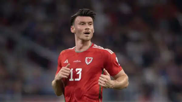 Kieffer Moore on his 