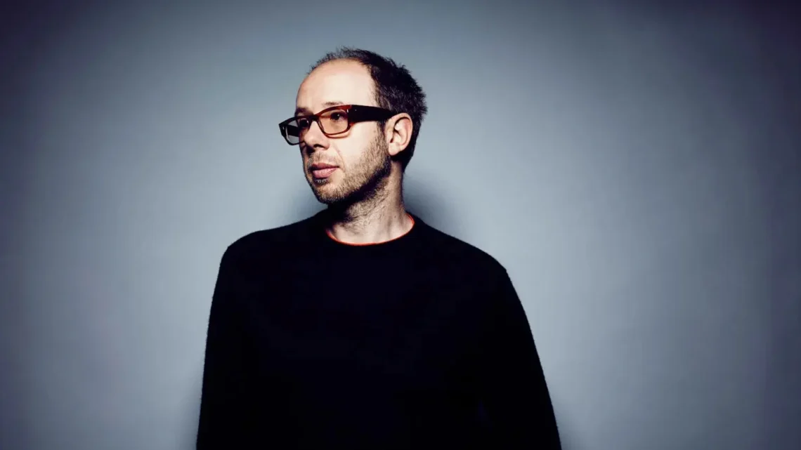 Age & Career of Tom Rowlands