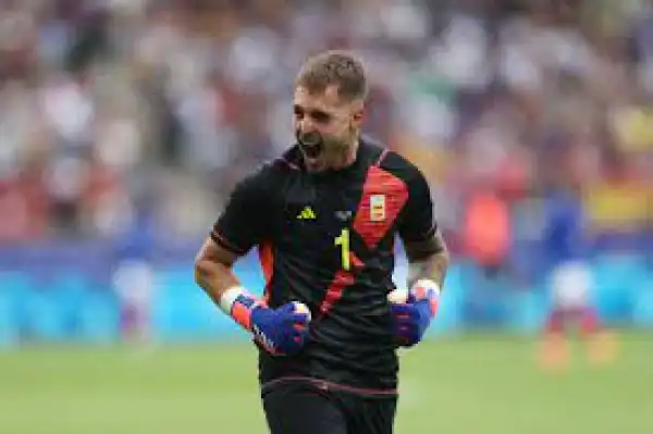 Biography & Career Of Arnau Tenas