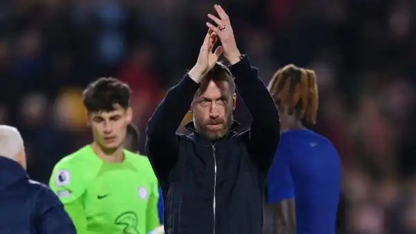 Graham Potter explains to Thomas Frank why Chelsea regularly change formation