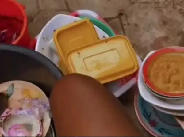 Lady Laments After Being Asked To Do Dishes After Her Introduction Ceremony (Video)