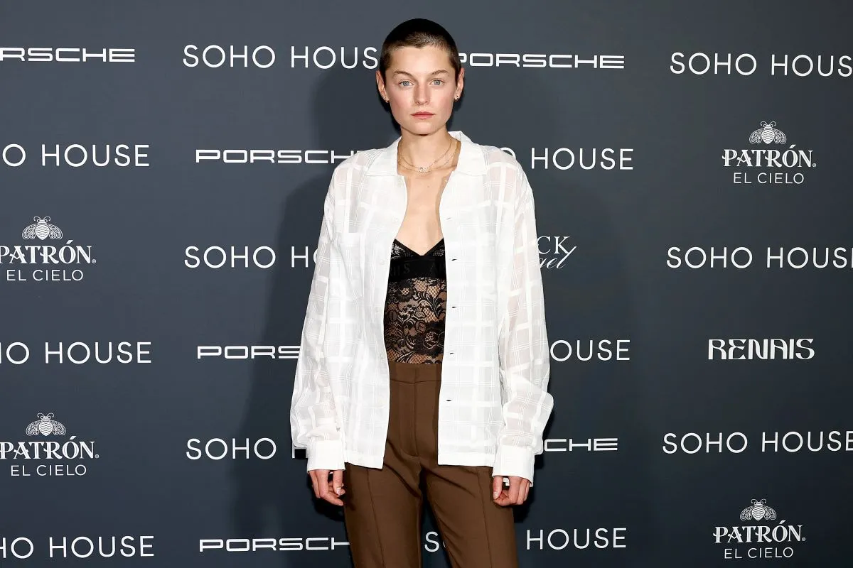 Peaches Cast: Emma Corrin, Lucie Zhang to Lead Comedy Movie