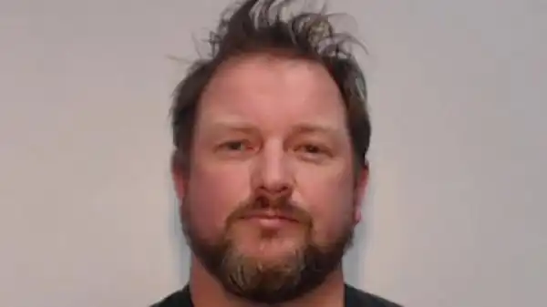 UK police officer bags 26 years for rape