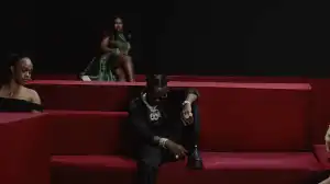 Young Jonn - Hold Somebody (Video)