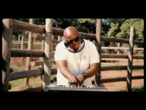 Pat Medina – Ngwana Batho Walla ft Master Chuza (Video)