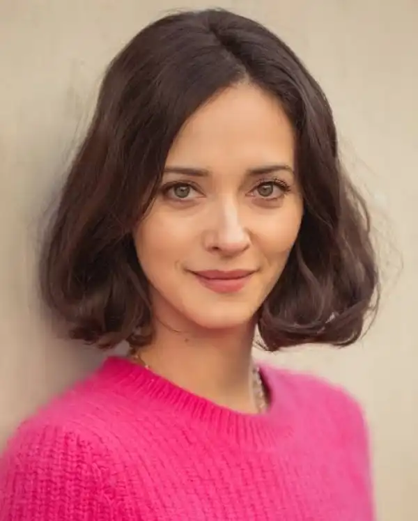 Age & Career Of Anne Serra