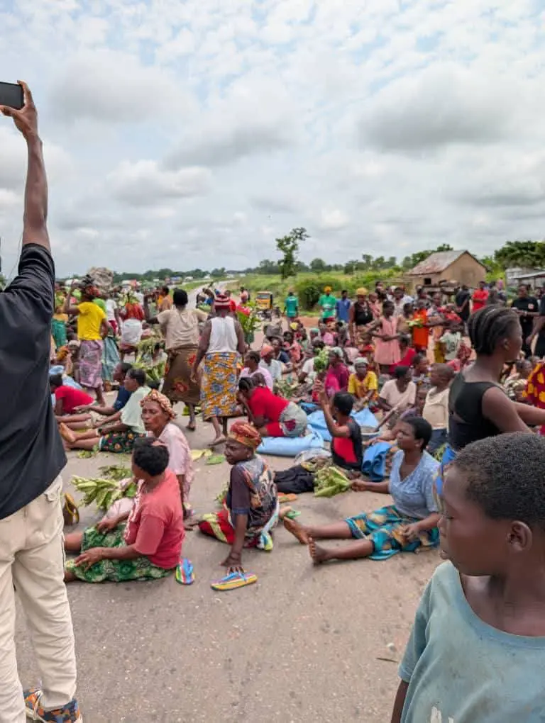 Villagers protests as herdsmen kill Catholic choirmaster, others in Benue