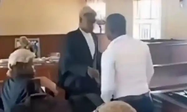 ‘Remove your wig and gown’ – Judge orders arrest of alleged fake lawyer in Lagos court