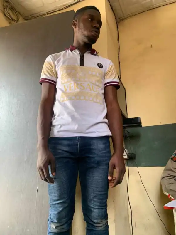 Man who just got out of prison pleads not to be taken back after he purchased 2 Iphone11 Pro with fake bank alert (Video)