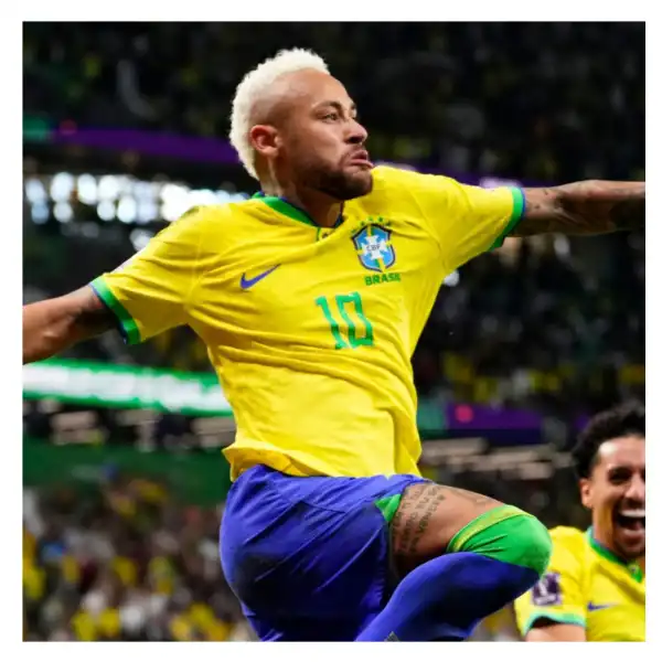 World Cup: It took another player’s dream – Vampeta slams Neymar’s inclusion in Brazil squad