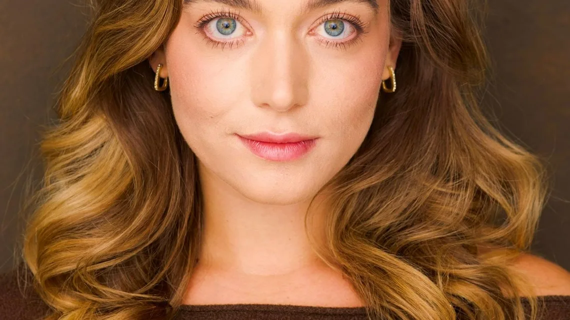 Biography & Career Of Kelsey Kummerl