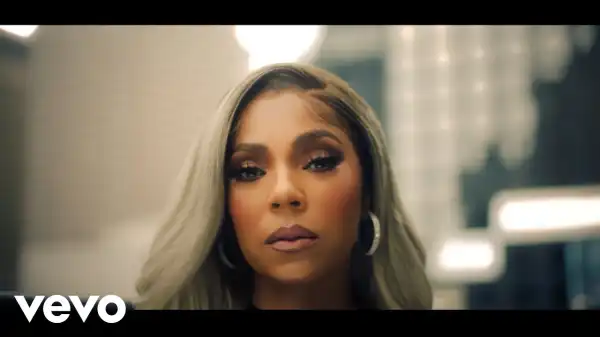 Ashanti - Falling For You (Video)