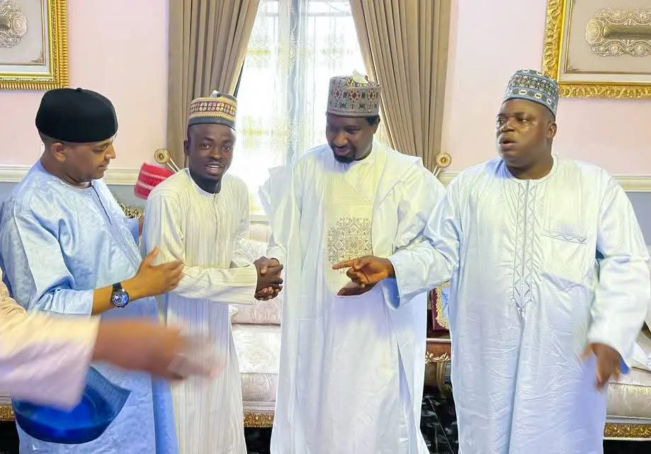 More defections hit NNPP in Kano as Kwankwasiyya scholars join APC