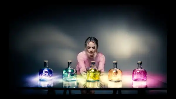 JoJo - Small Things (Video)
