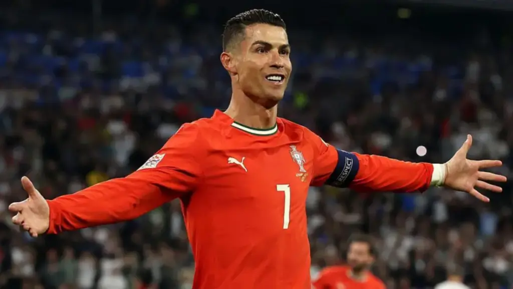 ‘I respect him’ – Ronaldo picks right coach for Portugal after Nations League triumph