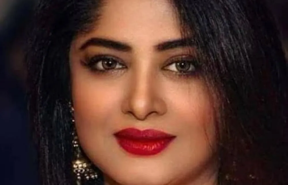 Age & Career Of Moushumi