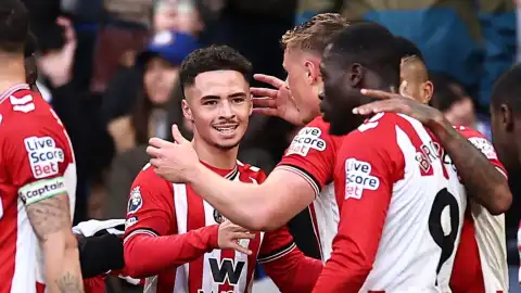 EPL Table: Sunderland goes second after shock 2-1 win at Chelsea