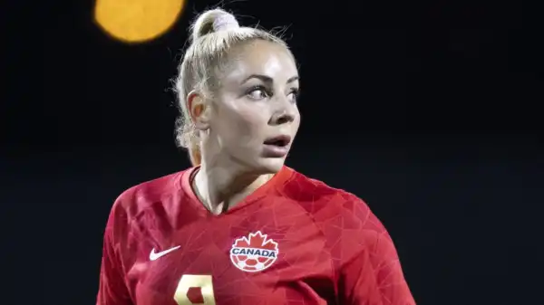Man Utd sign Canada forward Adriana Leon on two-year contract