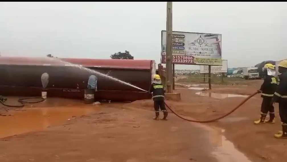 Another petroleum tanker falls in Oyo [PHOTOS]