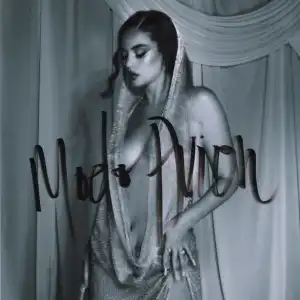 Sabrina Claudio – Modo Avión