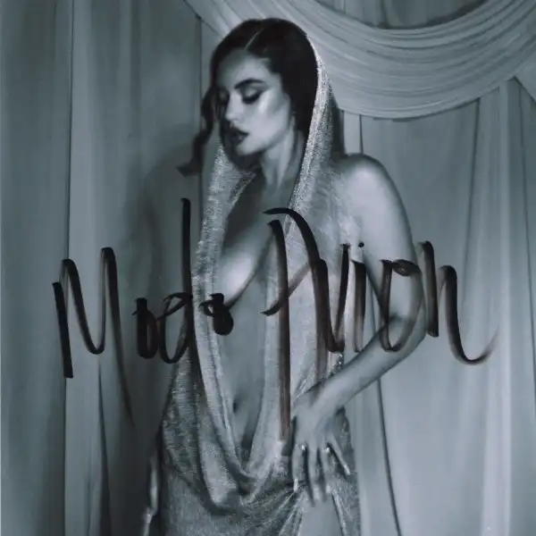 Sabrina Claudio – Modo Avión