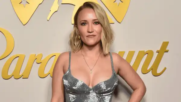 Career & Net Worth of Emily Osment