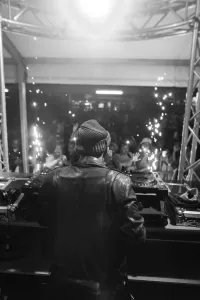 Kabza De Small & DJ Maphorisa – Far Away Ft. Bleckie & Madumane