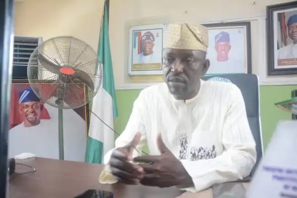 Oyo LG chairman, Olatunji calls for re-introduction of IRS, CRS in public schools