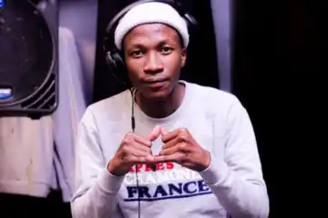 MDU aka TRP - Mthuda's Palace ft. De Mthuda