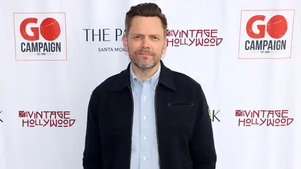 Joel McHale: Community Movie Will Be Like ‘A Family Reunion but Without A-holes