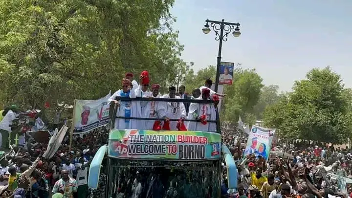 Tinubu didn’t throw Naira notes at Lagos crowd — APC