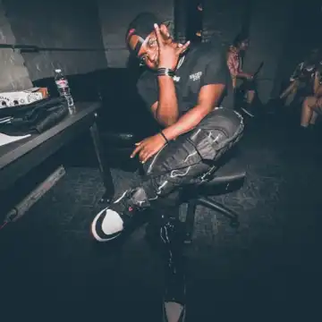 T-wayne - Hype You Up