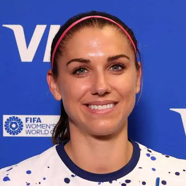 Biography & Net Worth Of Alex Morgan