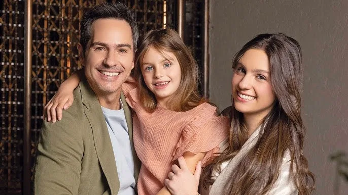 Biography & Career Of Lorenza Ochmann