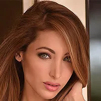 Age & Career Of Linda Bella