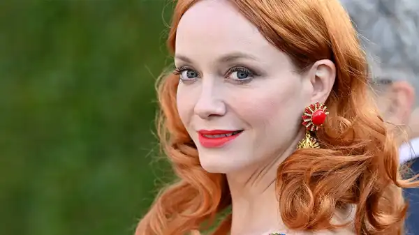 Christina Hendricks Joins Cast of Apple TV+