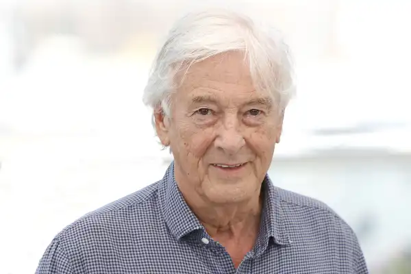 Paul Verhoeven to Direct Sans Compter Based on Philippe Djian Novel