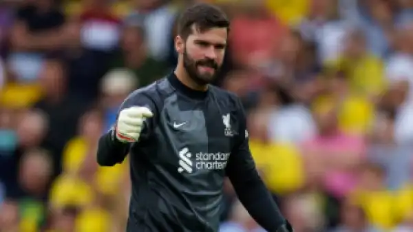 Liverpool keeper Alisson wants talks to resolve Brazil row