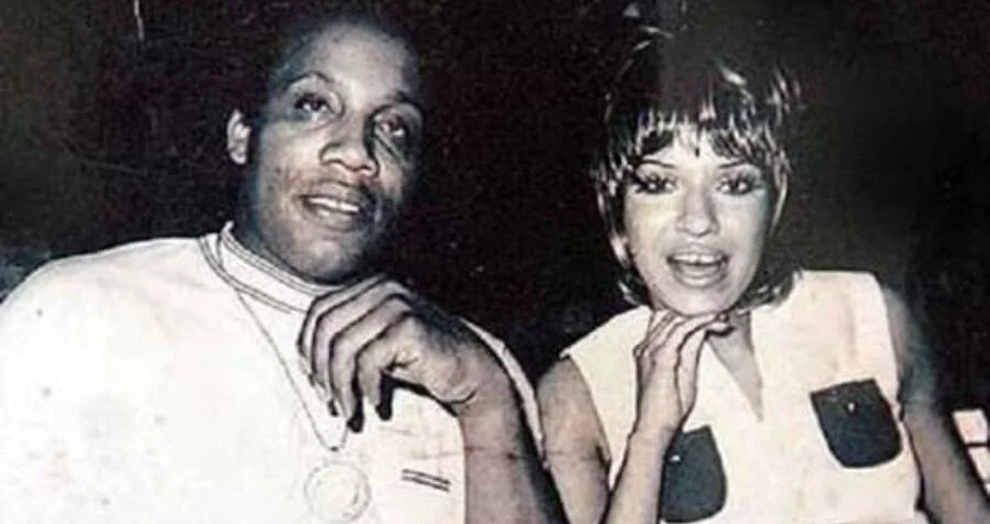 Biography & Career Of Julianna Farrait