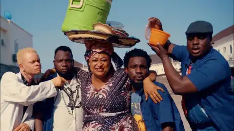 Officer Woos – The Pregnant Food Seller (Comedy Video)